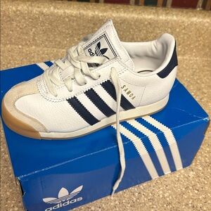 Adidas Samoa White and navy blue Sneakers